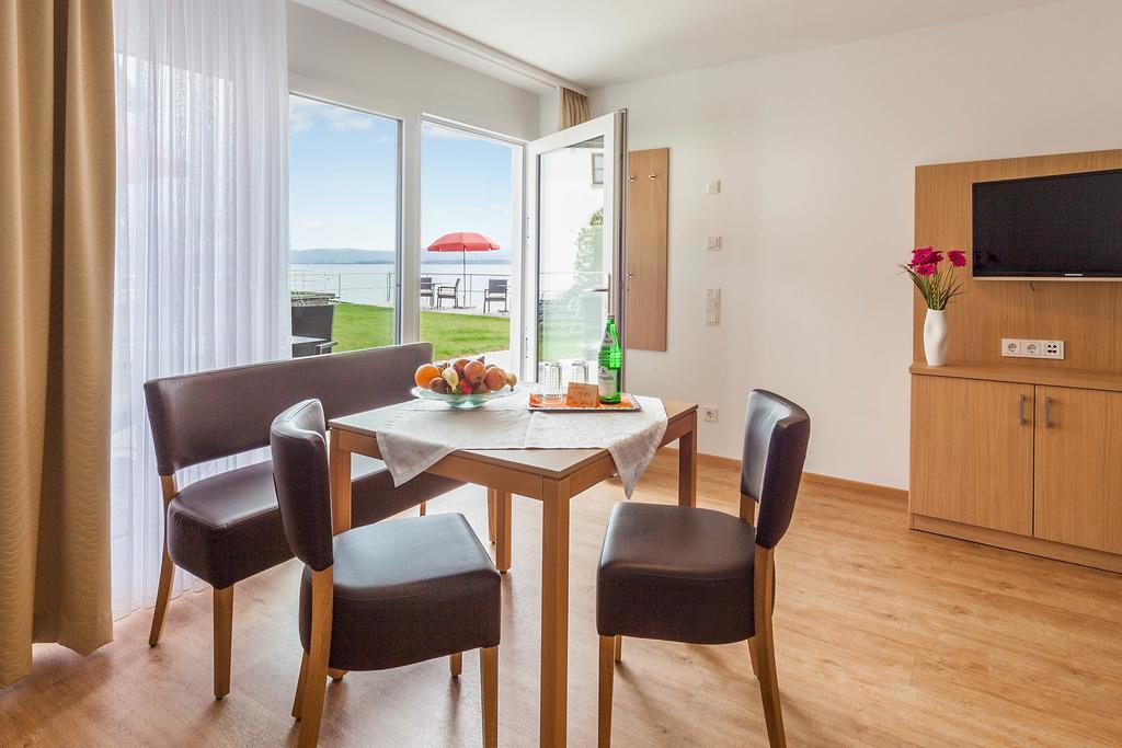 Seehotel BelRiva Hagnau am Bodensee Zimmer foto